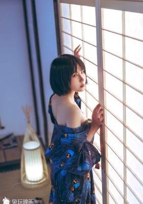 年轻的少妇韩国_4K在线播放观看